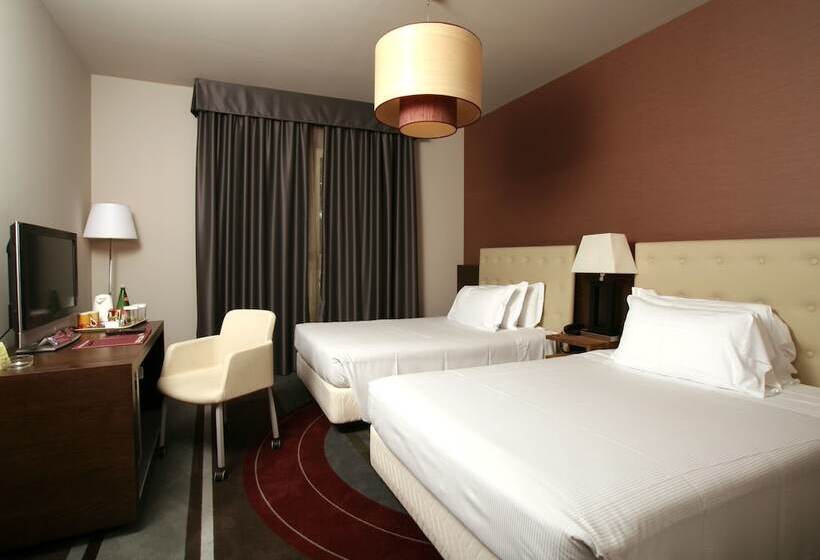 חדר סטנדרט, Admiral Park