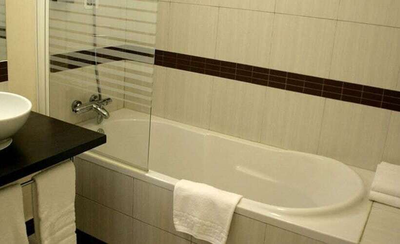 四人标准间, Auberge De Cartassac