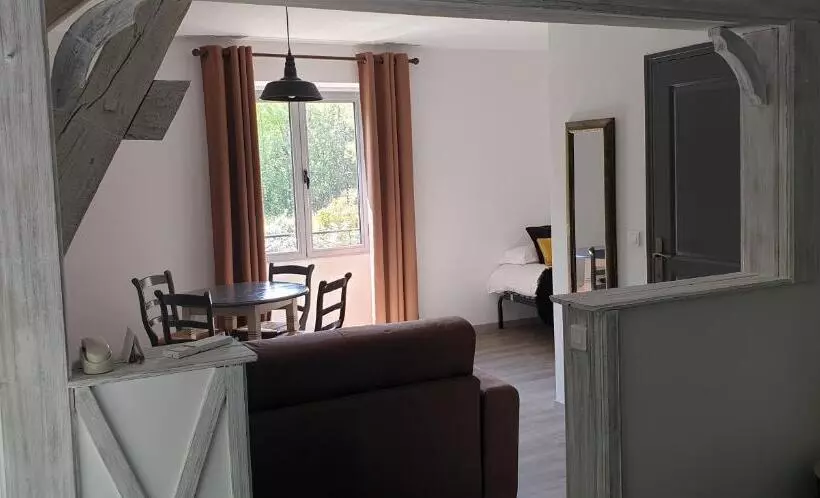 スタンダード４人部屋, Auberge De Cartassac