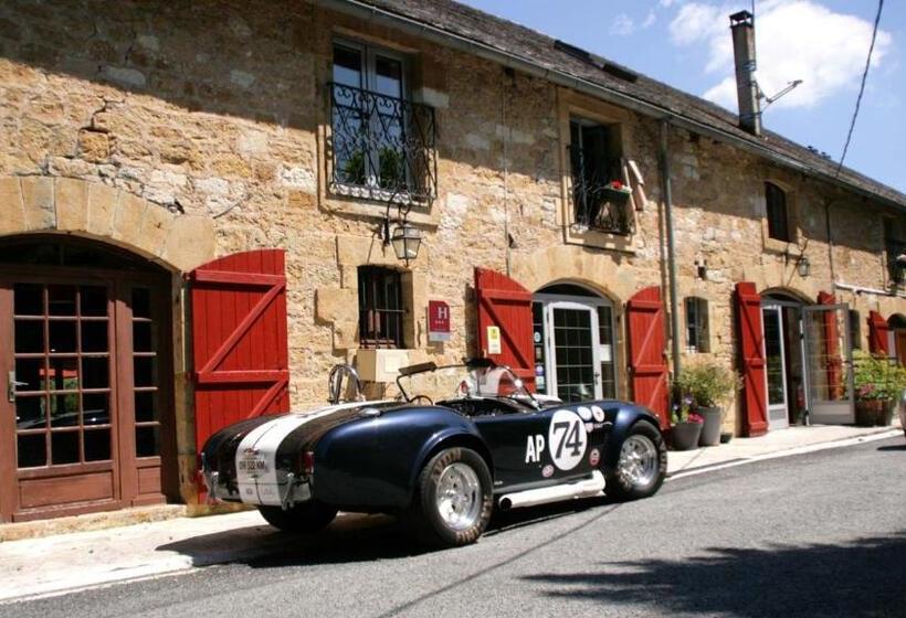 经济房, Auberge De Cartassac