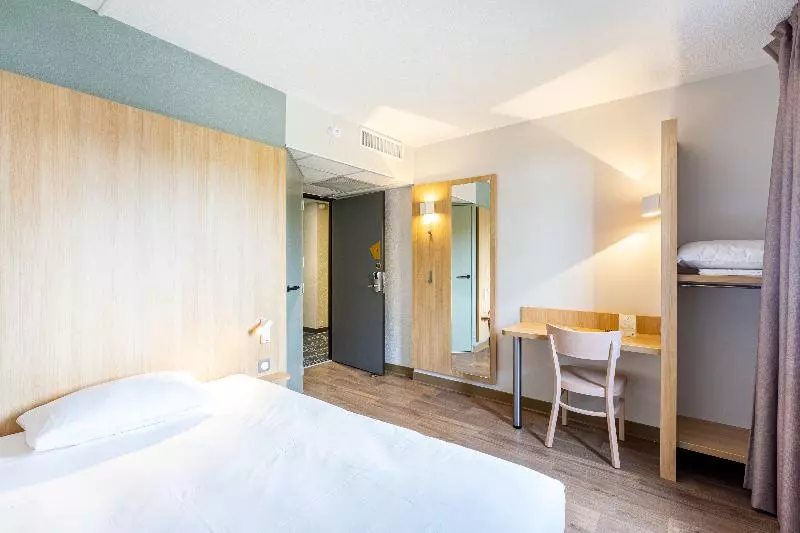 スタンダードトリプルルーム, B&b Hôtel Angers Parc Expos