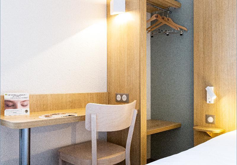 Номер Стандарт Трехместный, B&b Hôtel Angers Parc Expos