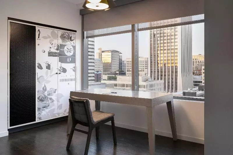 Standard-huone King-vuode, Wyndham Edmonton Hotel And Conference Centre
