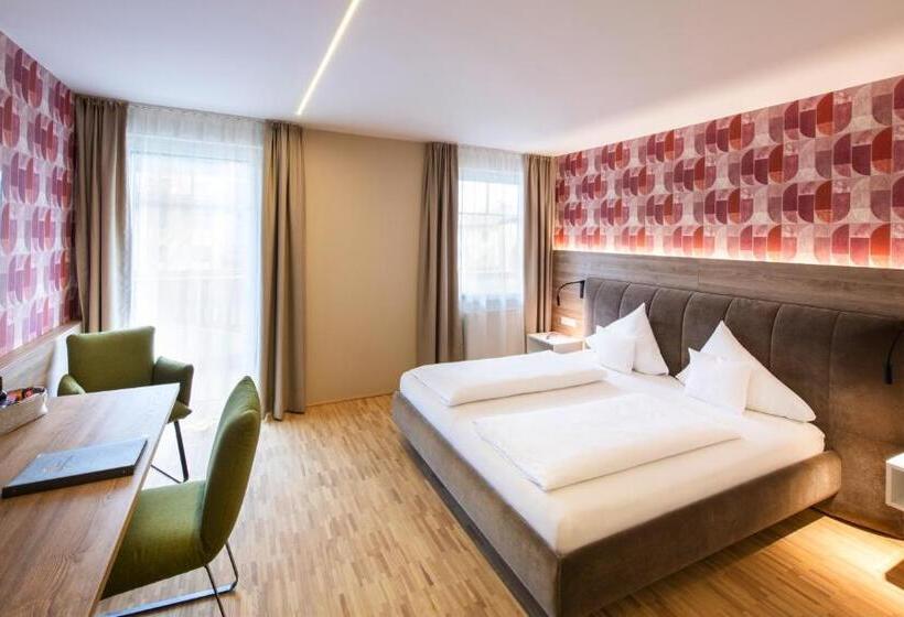 غرفة سوبيريور, Himmelreich