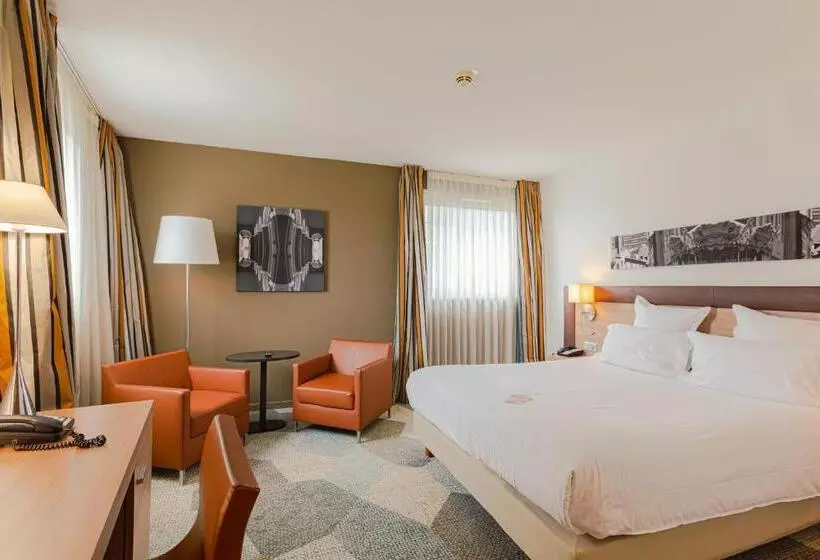 Deluxe-huone, Holiday Inn Mulhouse, An Ihg