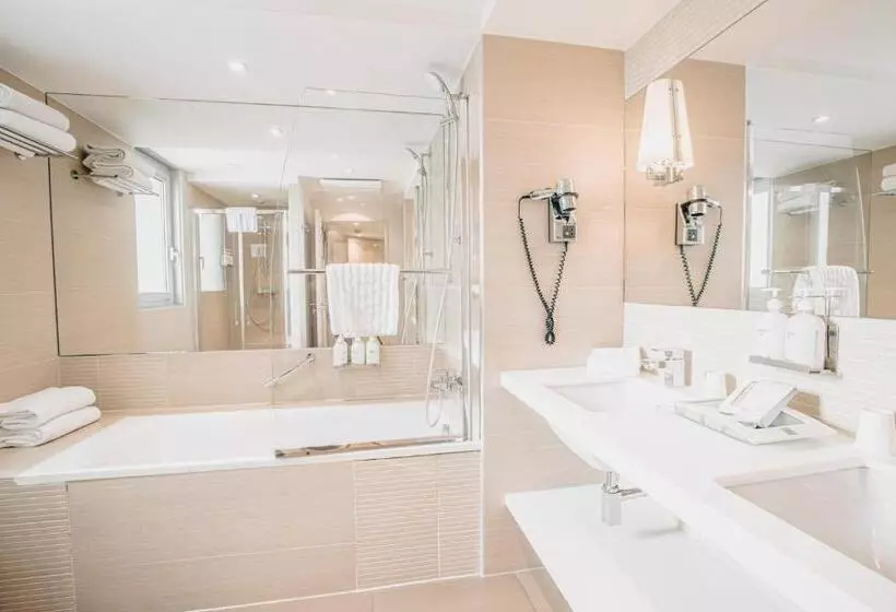 Perhesviitti, Holiday Inn Mulhouse, An Ihg