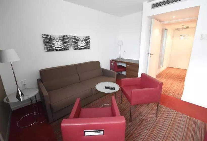 Perhesviitti, Holiday Inn Mulhouse, An Ihg