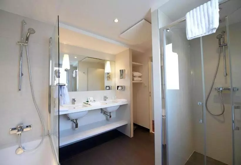 Perhesviitti, Holiday Inn Mulhouse, An Ihg
