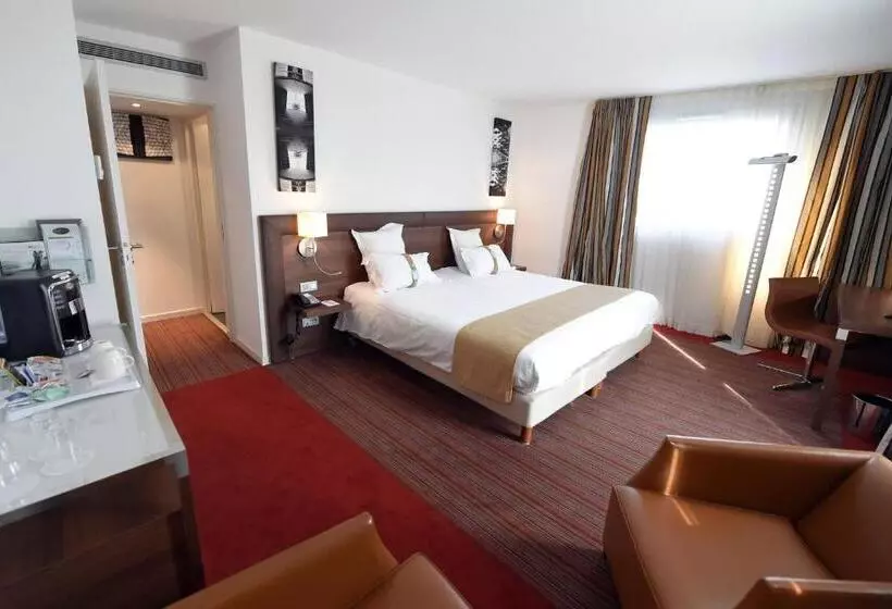 Perhesviitti, Holiday Inn Mulhouse, An Ihg