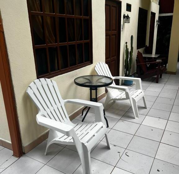 ガーデンビュースタンダードルーム, La Colina