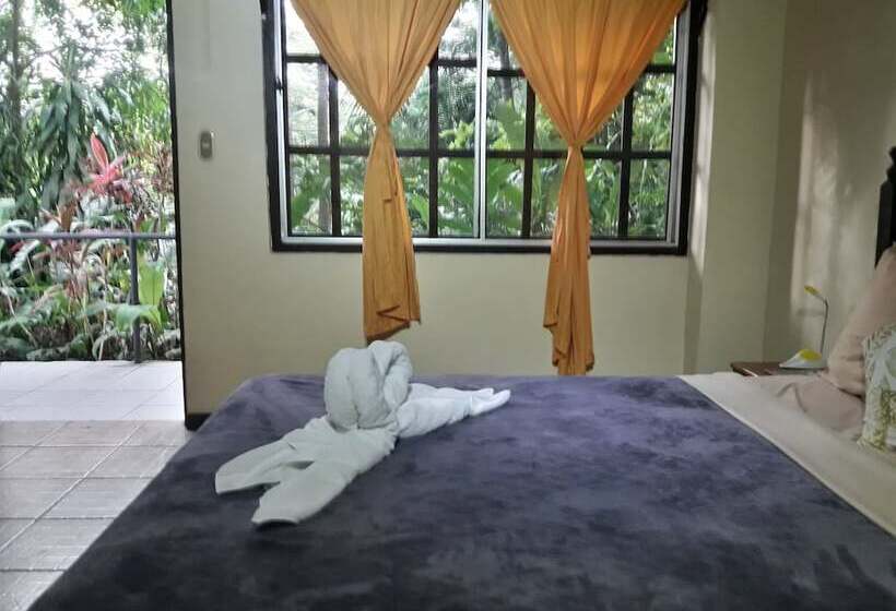 スタンダードルーム, La Colina