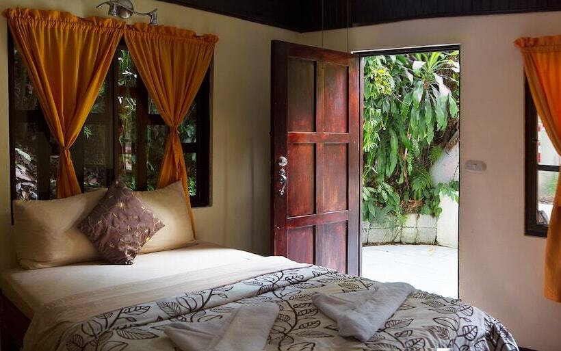 スタンダードルーム, La Colina