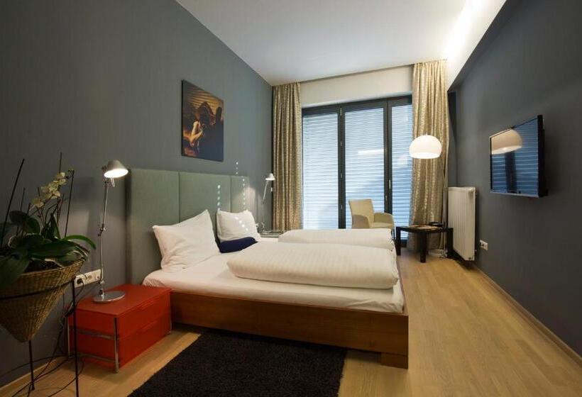 バルコニー付きスーペリアルーム, Lava Inn   24 H Check In   Nähe Lkh, Landeskrankenhaus, Feldbach