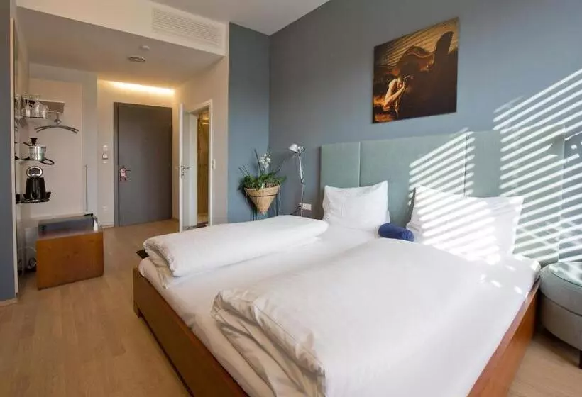 バルコニー付きスーペリアルーム, Lava Inn   24 H Check In   Nähe Lkh, Landeskrankenhaus, Feldbach