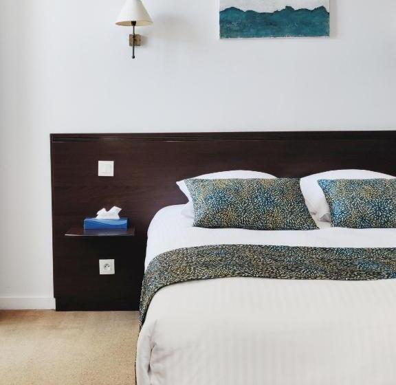 Номер Стандарт, Le Richelieu  Royan Atlantique