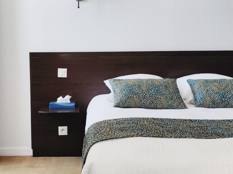 Номер Стандарт, Le Richelieu  Royan Atlantique