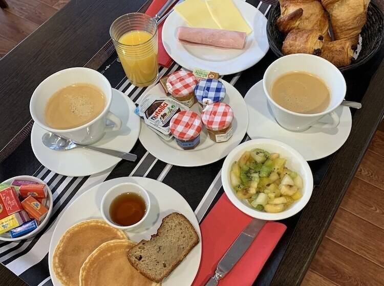 Трехместный Номер Комфорт, Le Richelieu  Royan Atlantique