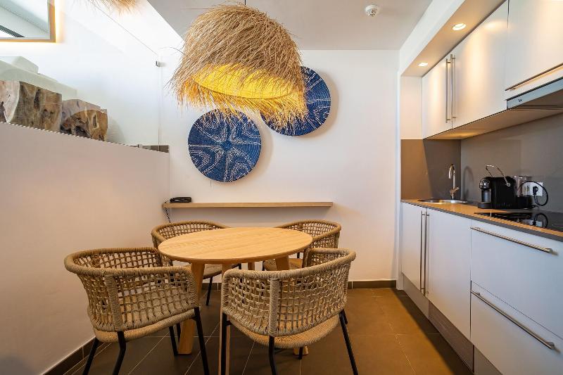 スーペリアージュニアスイート, Migjorn Ibiza Suites & Spa