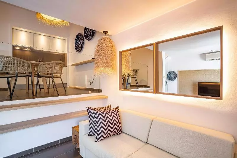 سوییت جونیور, Migjorn Ibiza Suites & Spa