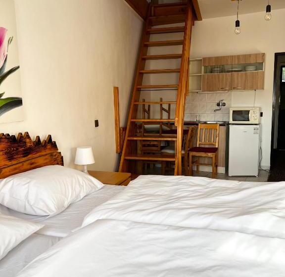 Family Suite, Pension Mona