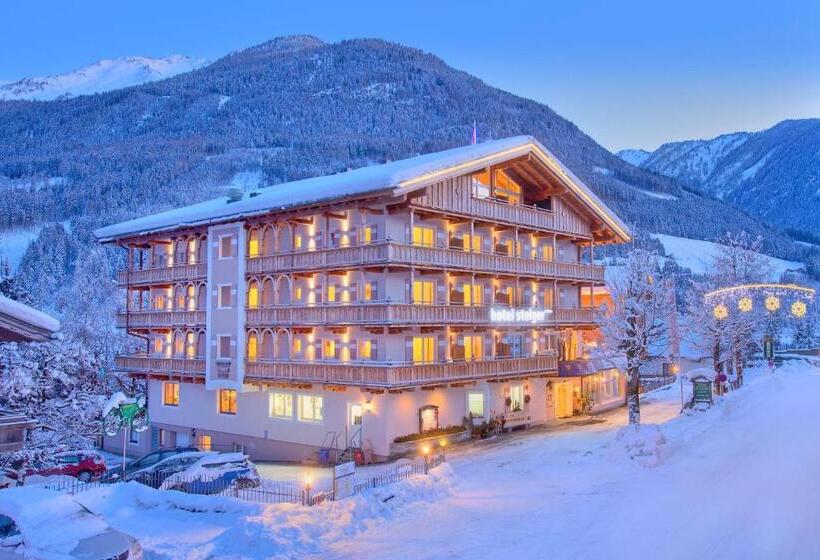 Номер Комфорт, Zirbenhotel Steiger