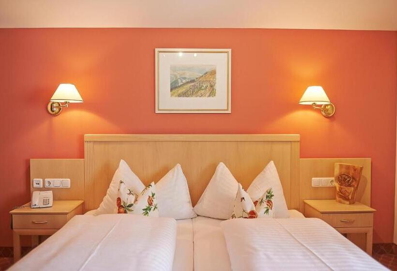 Номер Стандарт, Zirbenhotel Steiger