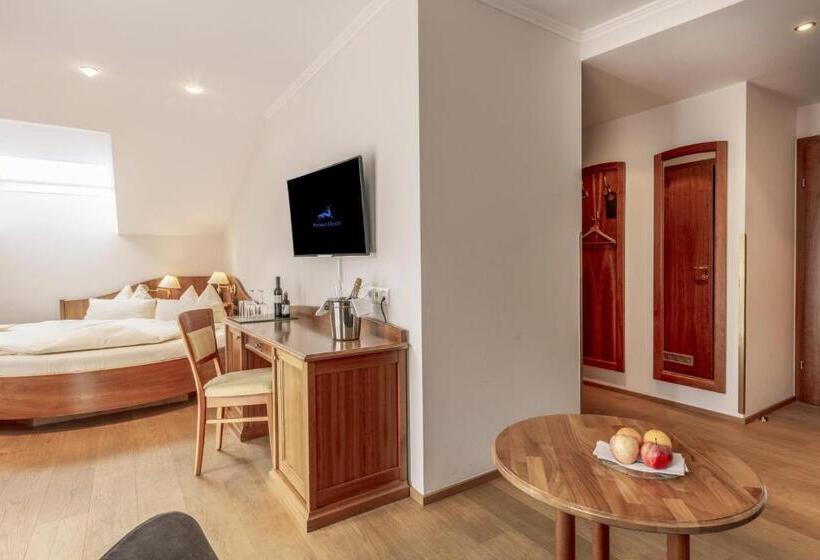 주니어 스위트, Weisser Hirsch