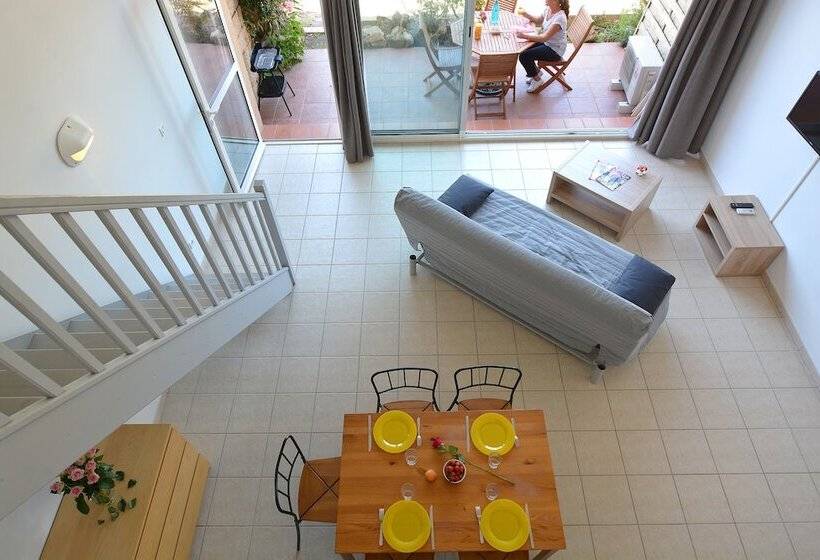 带1个卧室的高级公寓, Residence Alba Rossa