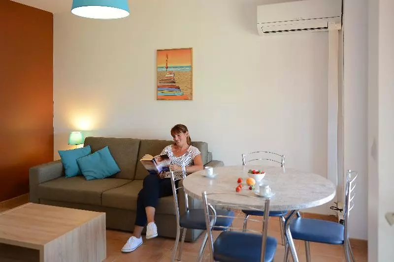 ガーデンビューの１ベッドルームビラ, Residence Alba Rossa