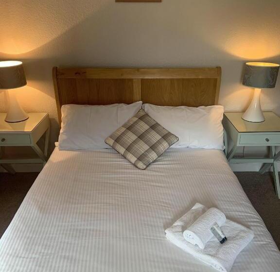 标准间, The Halfway House Pub And Kitchen