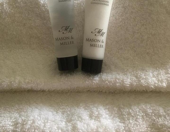 标准单人间, The Halfway House Pub And Kitchen