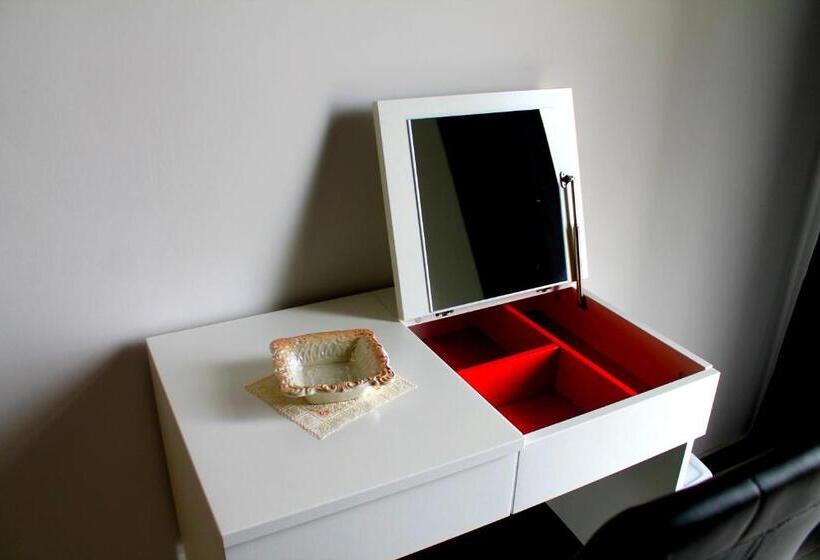 اتاق استاندارد با بالکن, B&b I Krotoniati