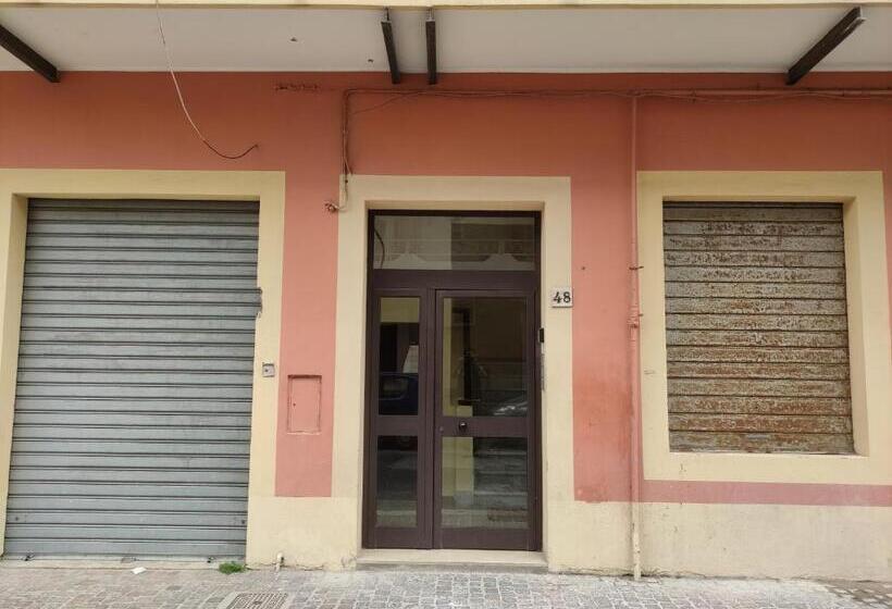 اتاق استاندارد با بالکن, B&b I Krotoniati