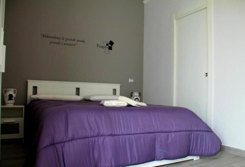 Triple Room Sea View, B&b I Krotoniati