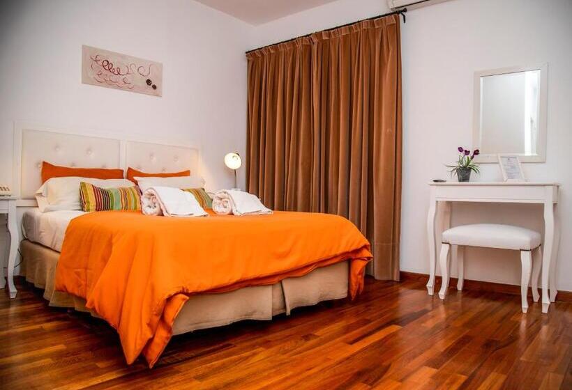 Номер Стандарт, Sorrento Hotel Boutique