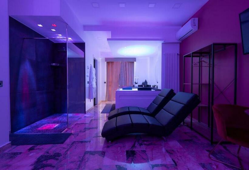 Номер Стандарт с Гидромассажем, Ibisco Suites