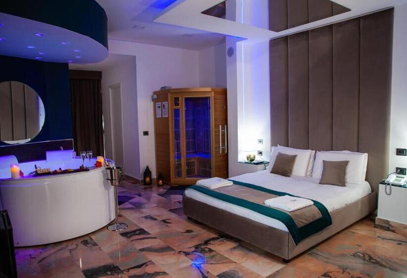 Номер Deluxe с Балконом, Ibisco Suites