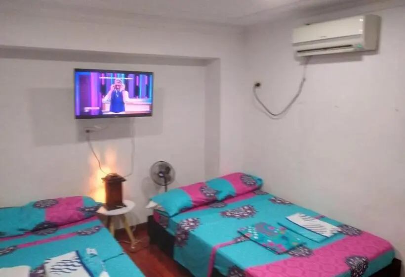 اتاق خانوادگی, Casa Hotel Mi Huila