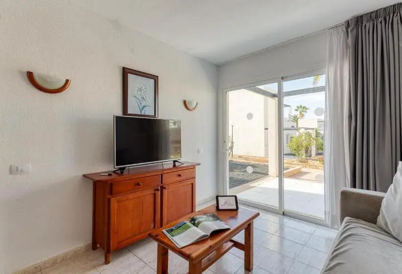 آپارتمان 1 خوابه, Homeforguest Apartamento 13 Con Terraza Y Piscina En Corralejo