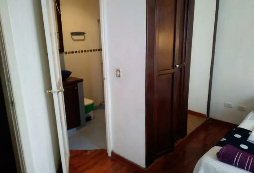 اتاق استاندارد, Casa Hotel Mi Huila