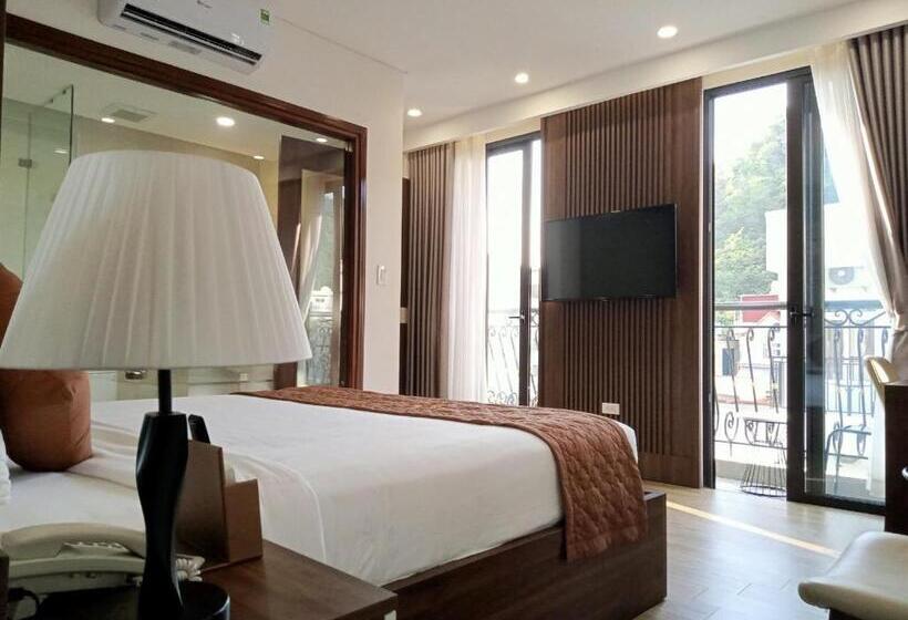 اتاق لوکس با بالکن, Catba View