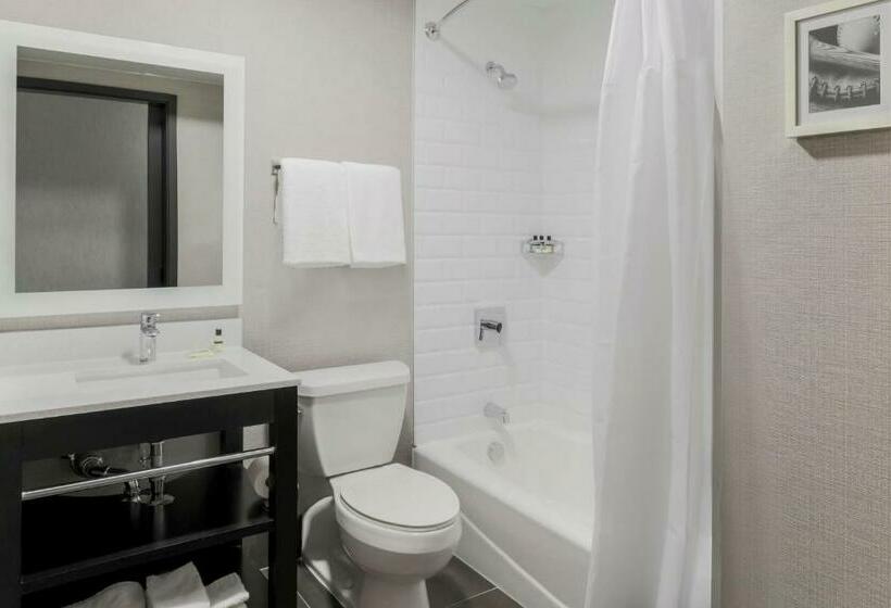 キングサイズベッドのクラシックルーム, Four Points By Sheraton Amarillo Central