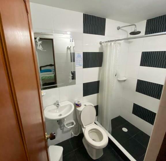 اتاق استاندارد سه نفره, Maratea Melgar