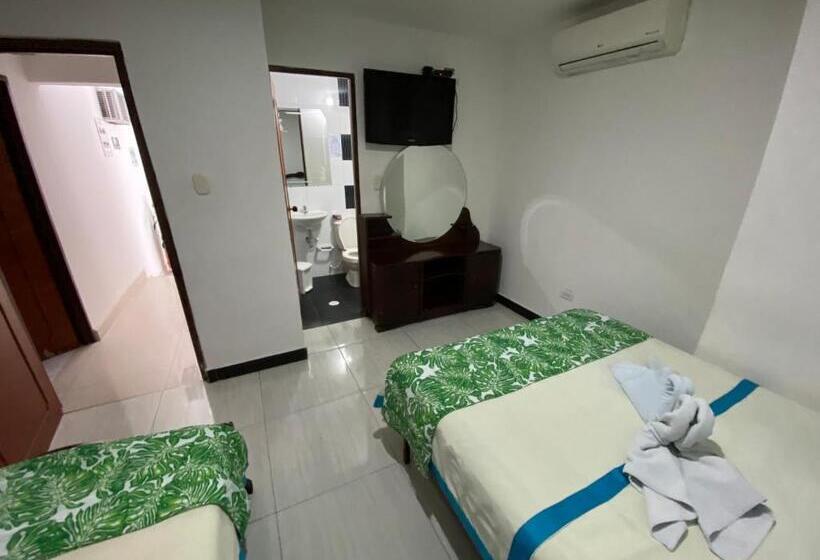 اتاق استاندارد سه نفره, Maratea Melgar