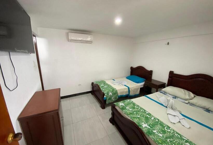 اتاق استاندارد سه نفره, Maratea Melgar