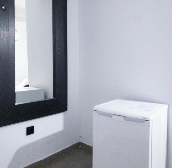 اتاق استاندارد سه نفره, Hostal Andrea