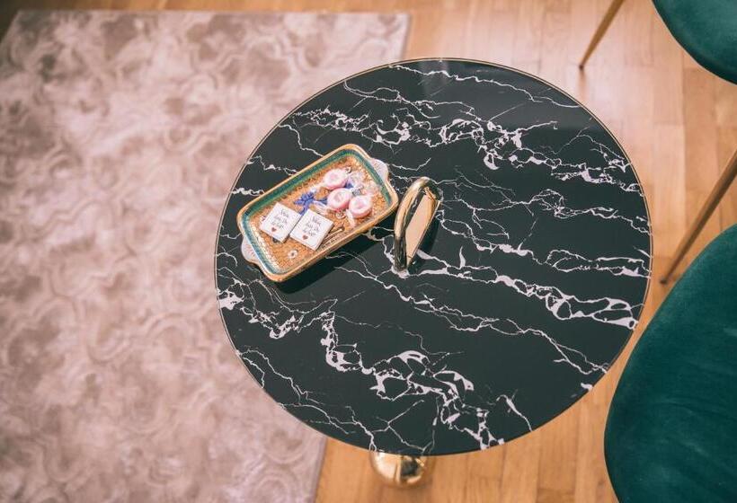 Номер Стандарт, Nefer, Haus