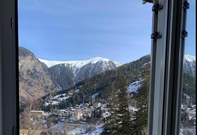 Номер Стандарт, Nefer, Haus