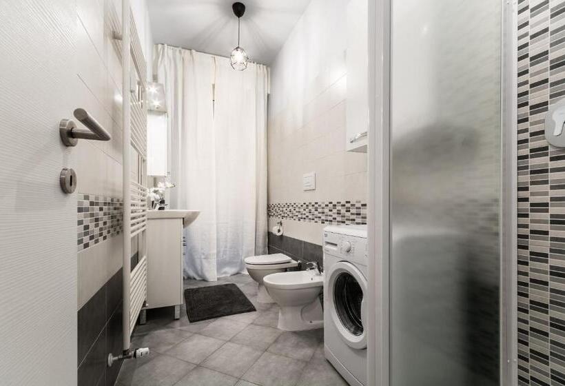 آپارتمان 1 خوابه, 4 Star Bologna Train Station Self Check In