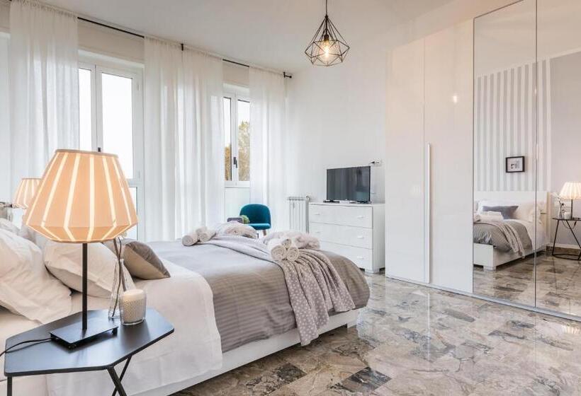 آپارتمان 1 خوابه, 4 Star Bologna Train Station Self Check In